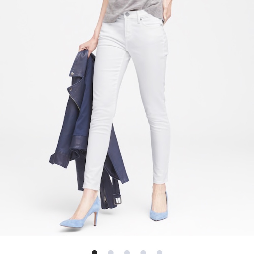 BR skinny crop jeans, size 6